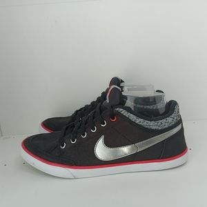 Nike Capri lll canvas skater Women's shoes Size 8